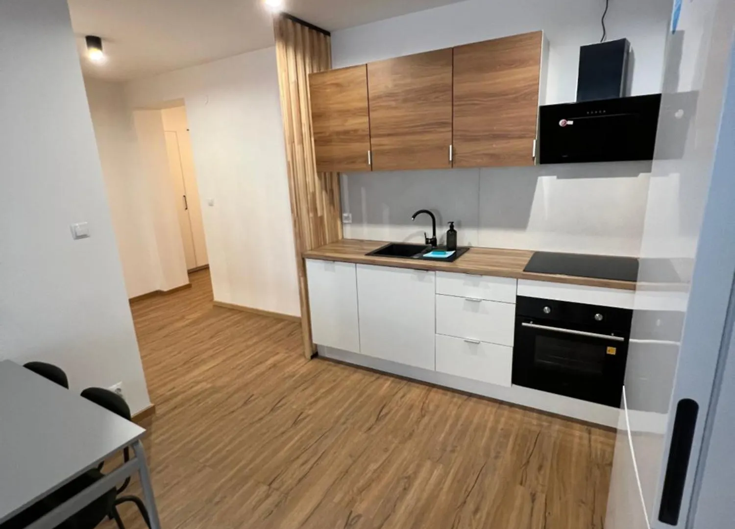 Apartamento Warsaw City Budget Room 2 #Self Check-In